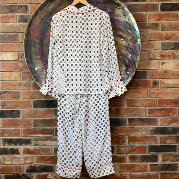 Three J NYC Silk Pajama Set Sz XS
